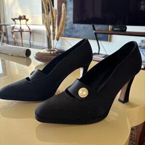 Vintage Mario Bologna Black Satin Pumps with Crystal Button – Size 8